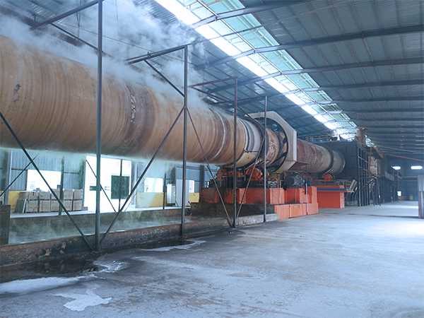 氧化鋅回轉窯.jpg 氧化鋅回轉窯.jpg